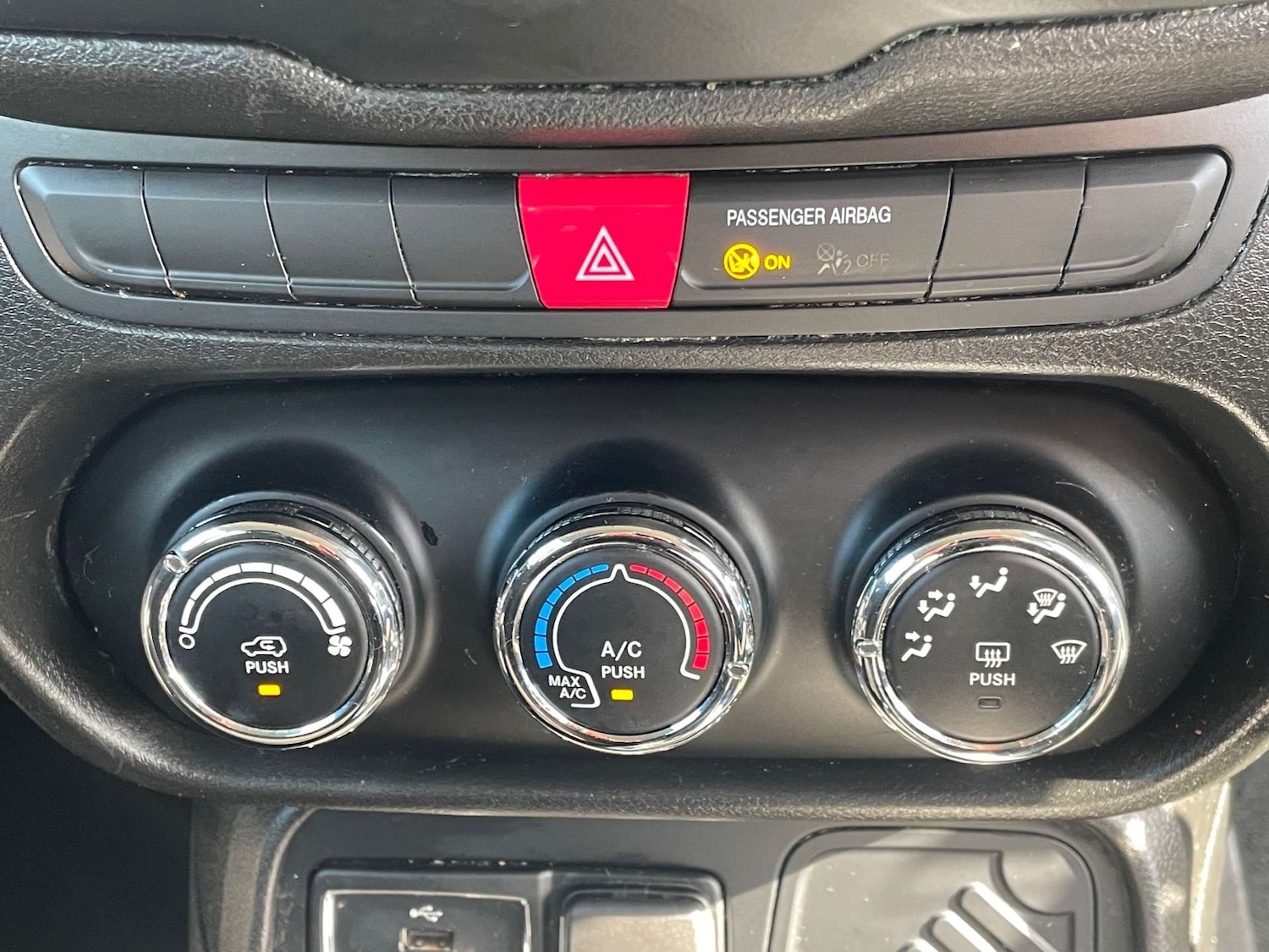Used Jeep Renegade 2016 for sale - 76114474: Photo 16