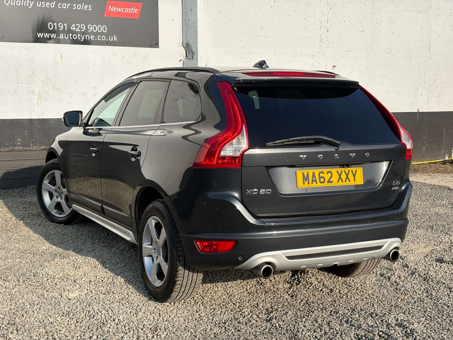 Used Volvo XC60 2012 for sale - 77765824: Photo 6