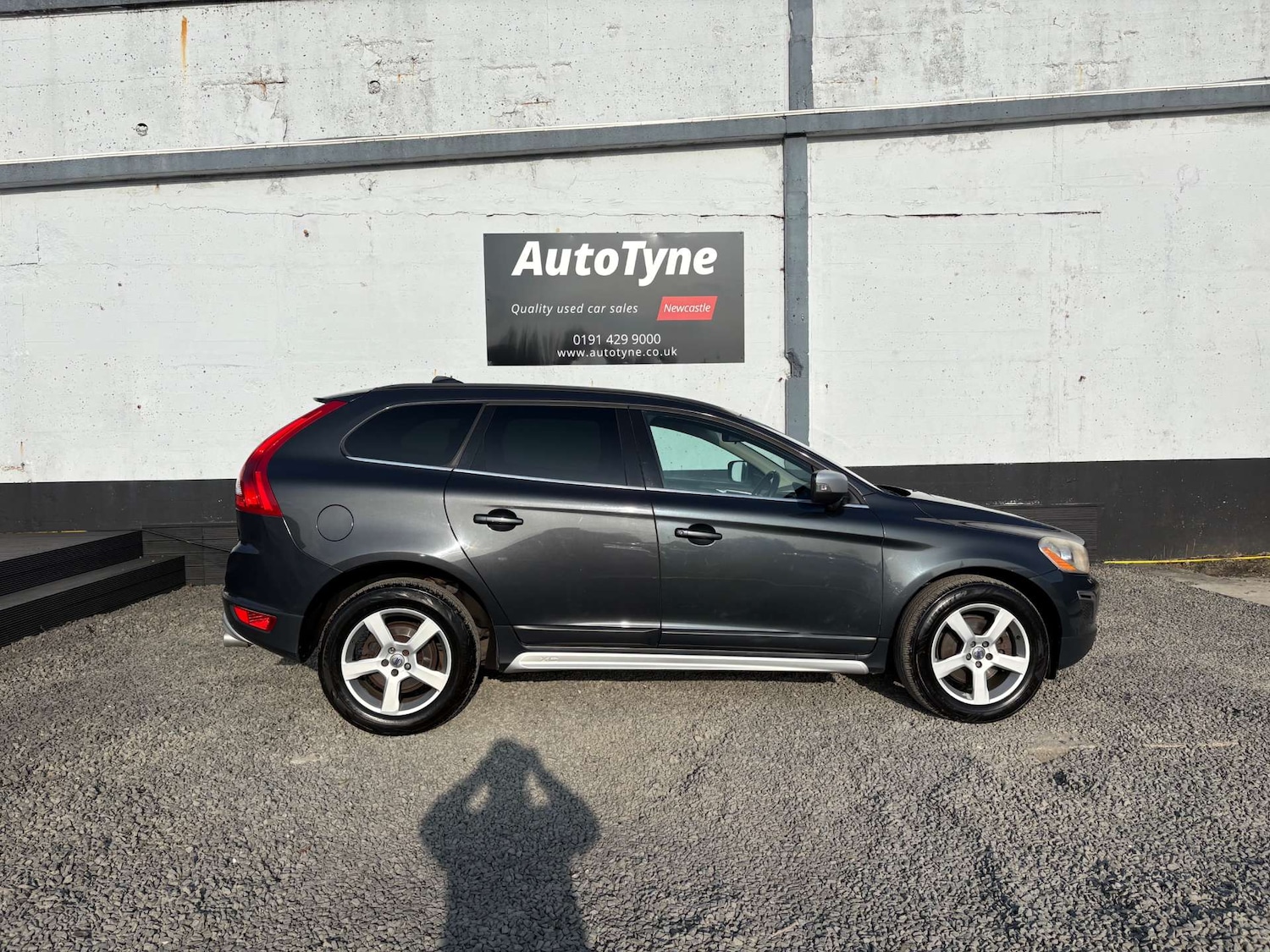 Used Volvo XC60 2012 for sale - 77765824: Photo 7