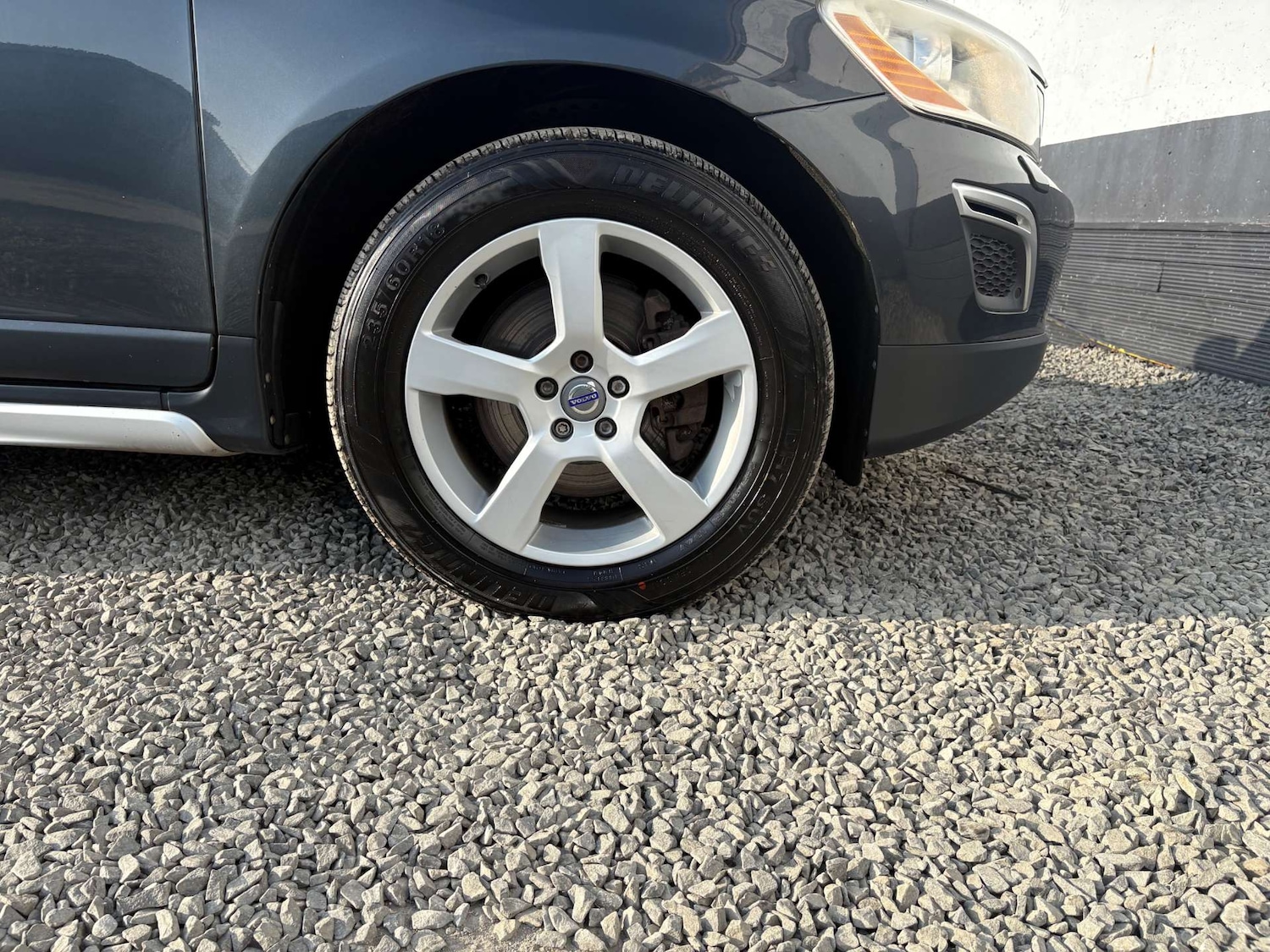 Used Volvo XC60 2012 for sale - 77765824: Photo 8