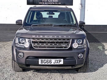 Used Land Rover Discovery 2016 for sale - 76600605: Photo