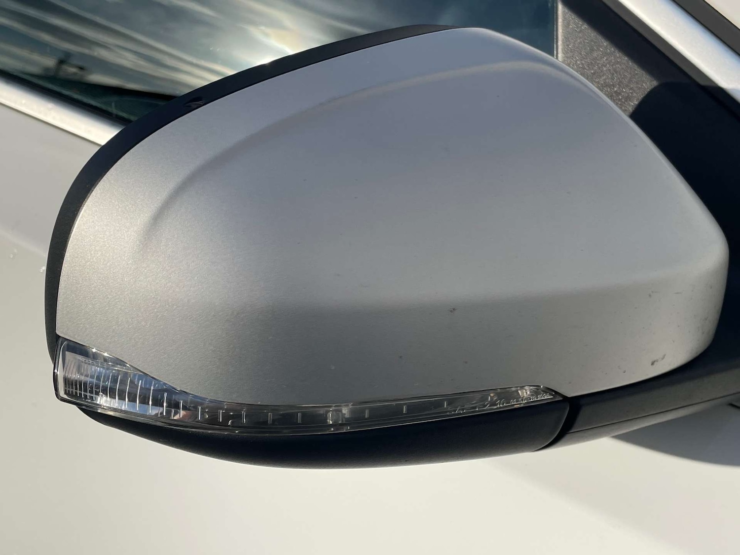 Used Volvo V40 2016 for sale - 77200736: Photo 11