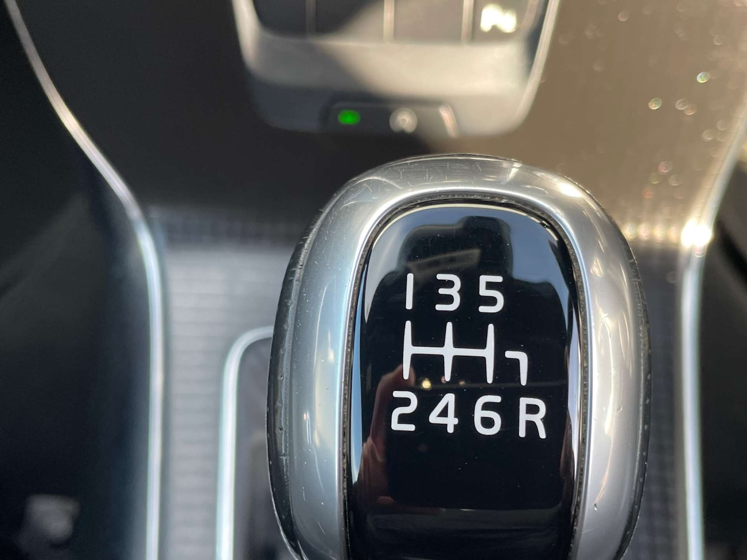 Used Volvo V40 2016 for sale - 77200736: Photo 13