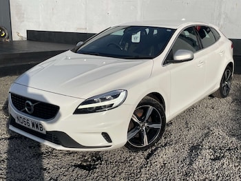 Used Volvo V40 2016 for sale - 77200736: Photo
