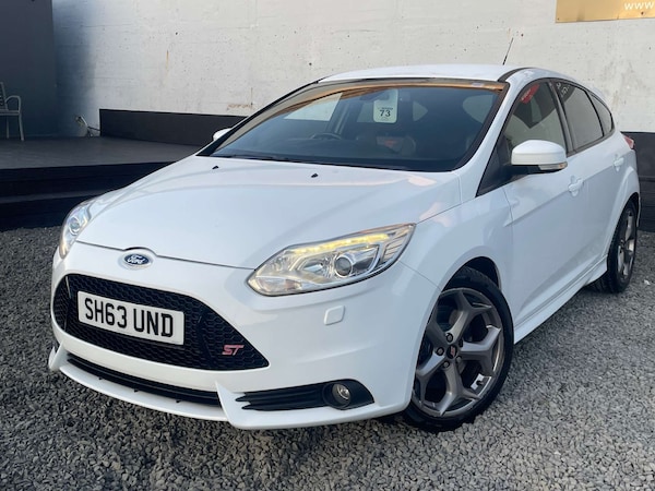 Used Ford Focus 2013 for sale - 76255889: Photo 3