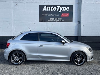 Used Audi A1 2011 for sale - 77662766: Photo