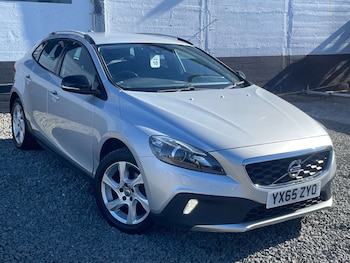 Volvo - V40
