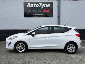 Used Ford Fiesta 2017 for sale - 79147187: Photo