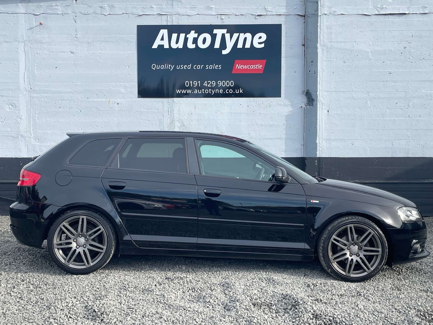 Used Audi A3 2010 for sale - 76366181: Photo 4