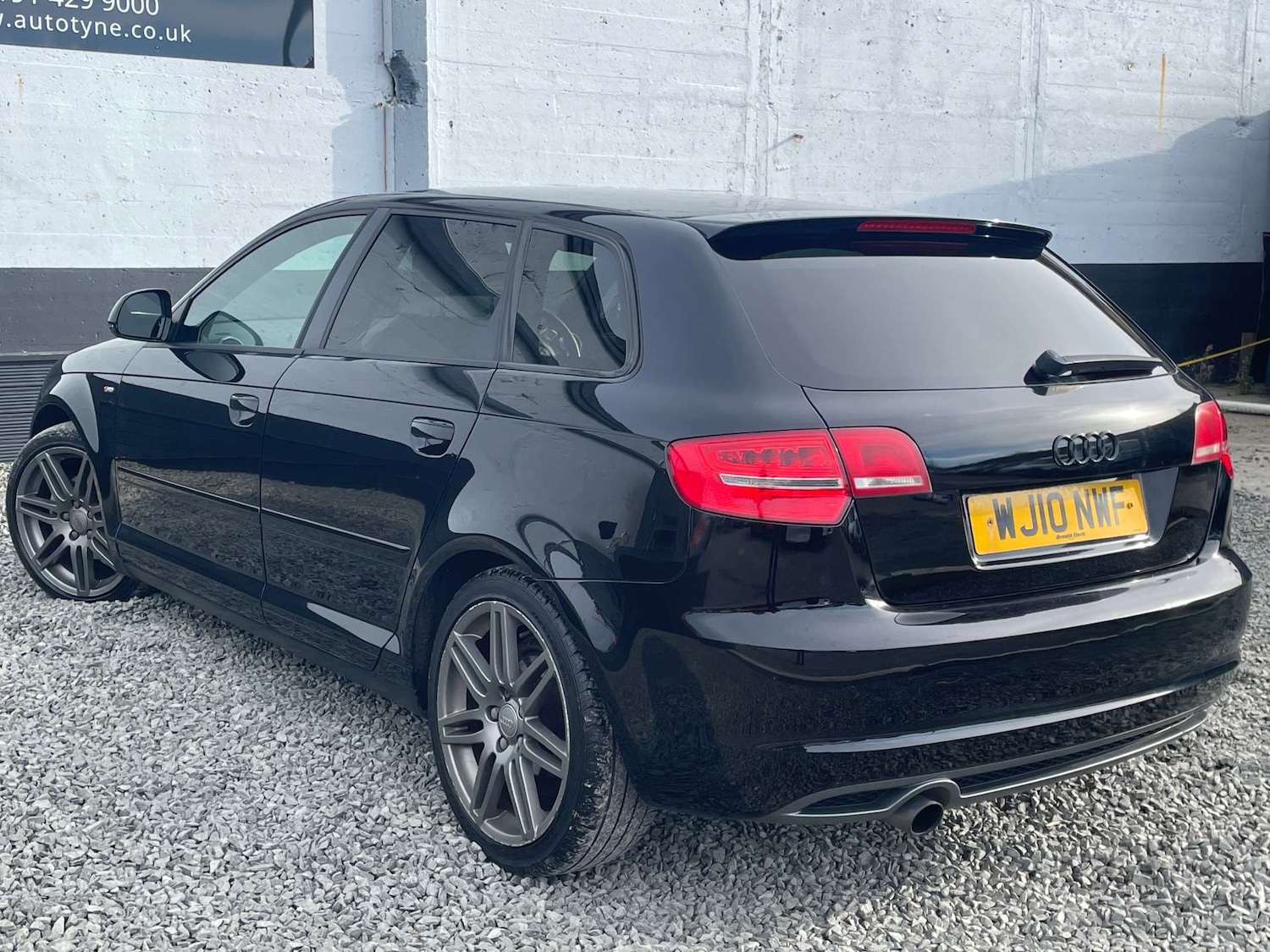 Used Audi A3 2010 for sale - 76366181: Photo 8