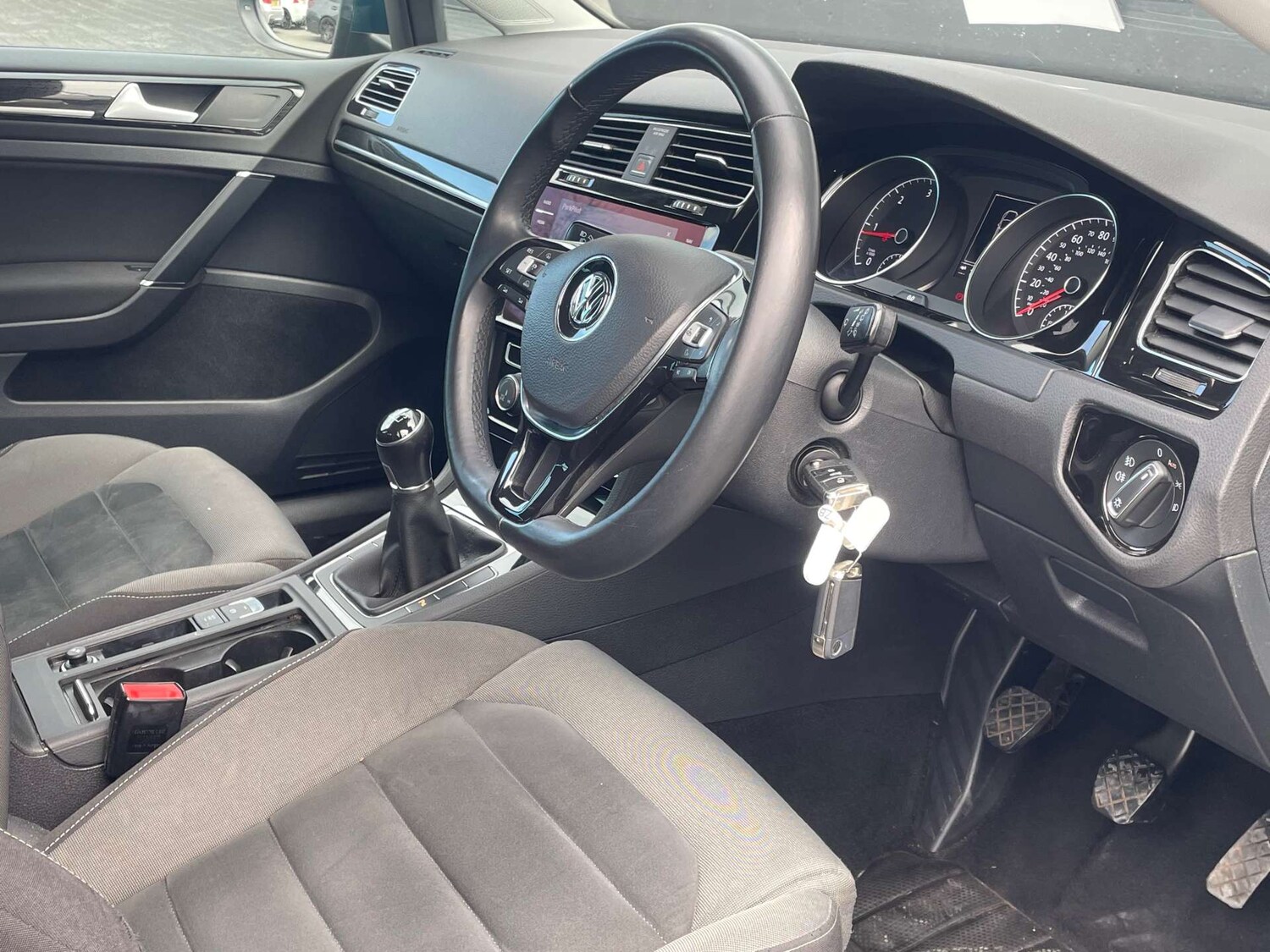 Used Volkswagen Golf 2017 for sale - 78091358: Photo 21