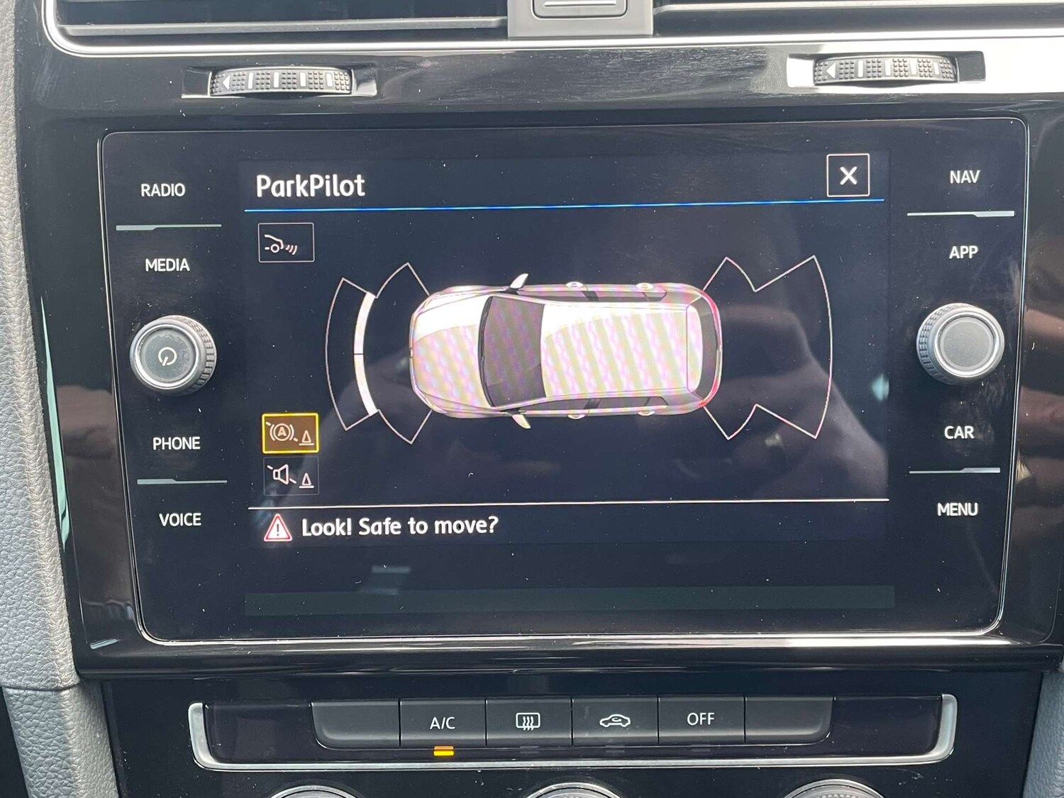 Used Volkswagen Golf 2017 for sale - 78091358: Photo 24