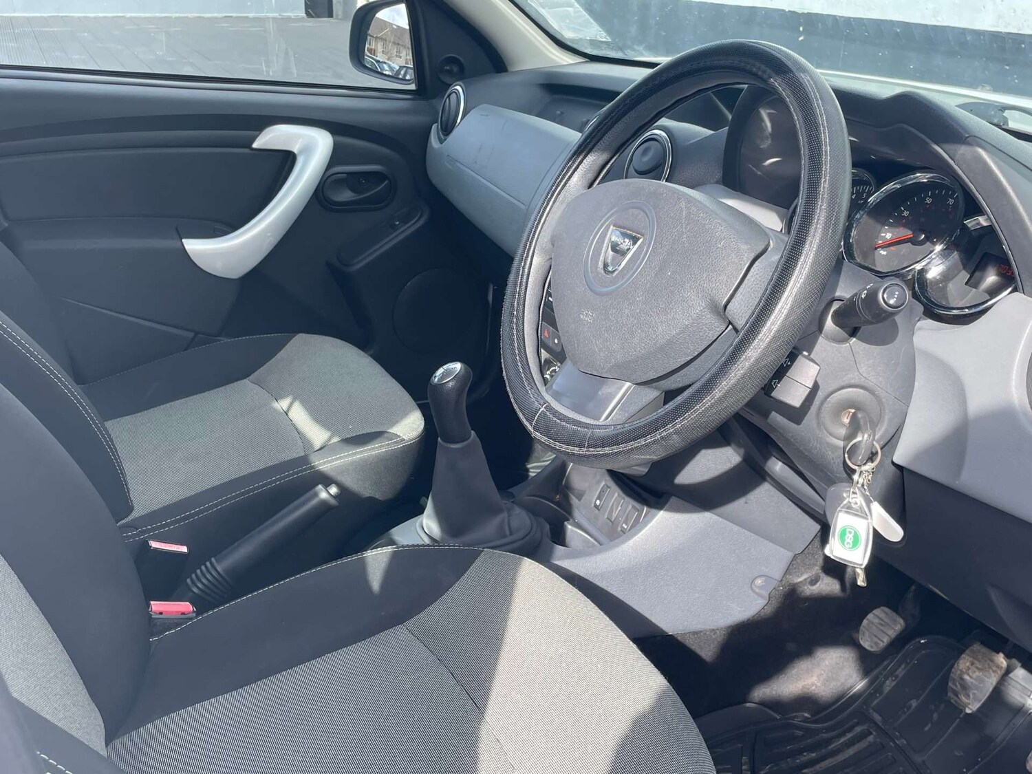 Used Dacia Duster 2015 for sale - 77818844: Photo 15