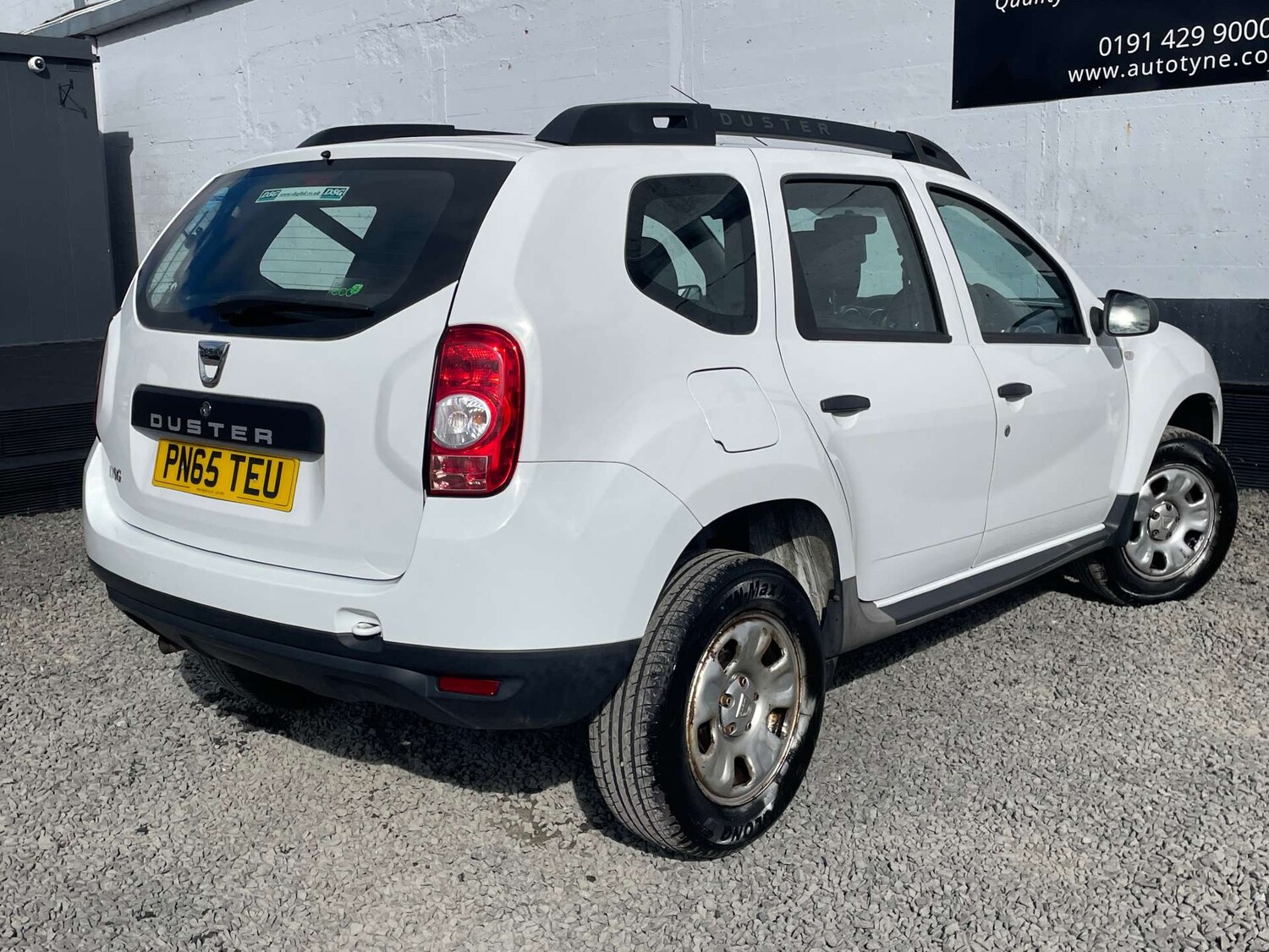 Used Dacia Duster 2015 for sale - 77818844: Photo 8