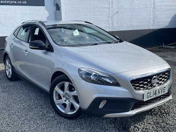 2014 - 1.6 V40 Cross Country Luxury D2 5dr