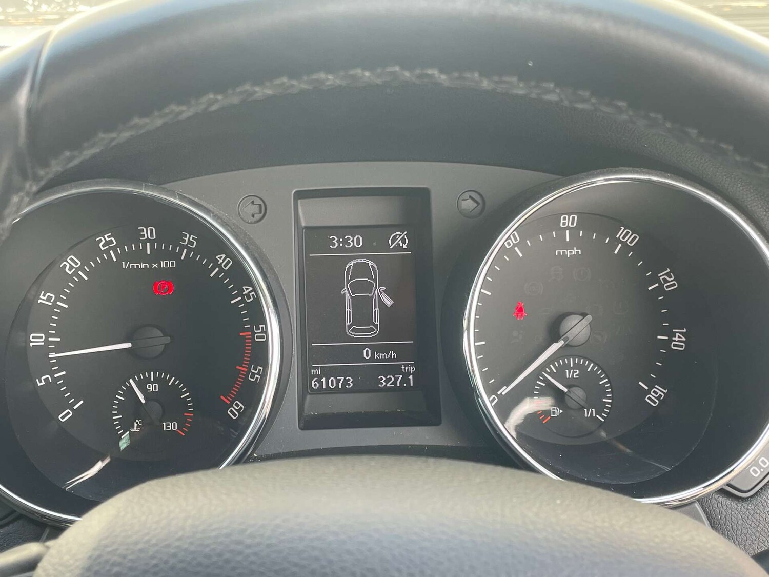 Used Skoda Yeti 2014 for sale - 77967839: Photo 12