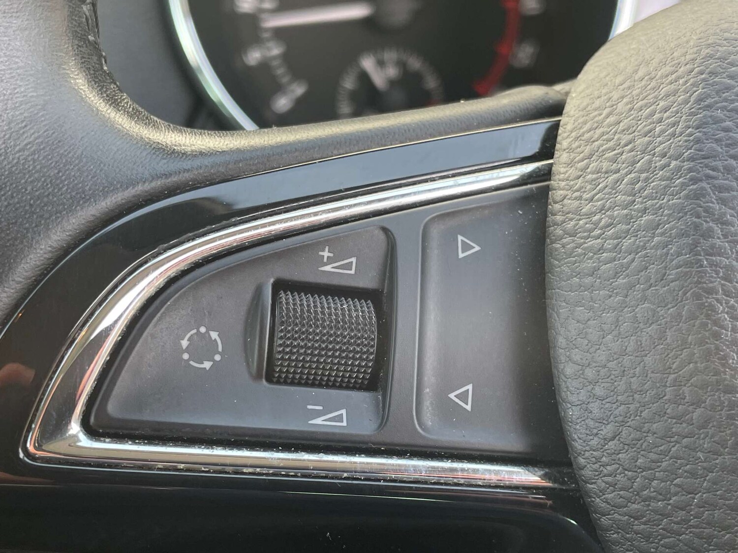 Used Skoda Yeti 2014 for sale - 77967839: Photo 14