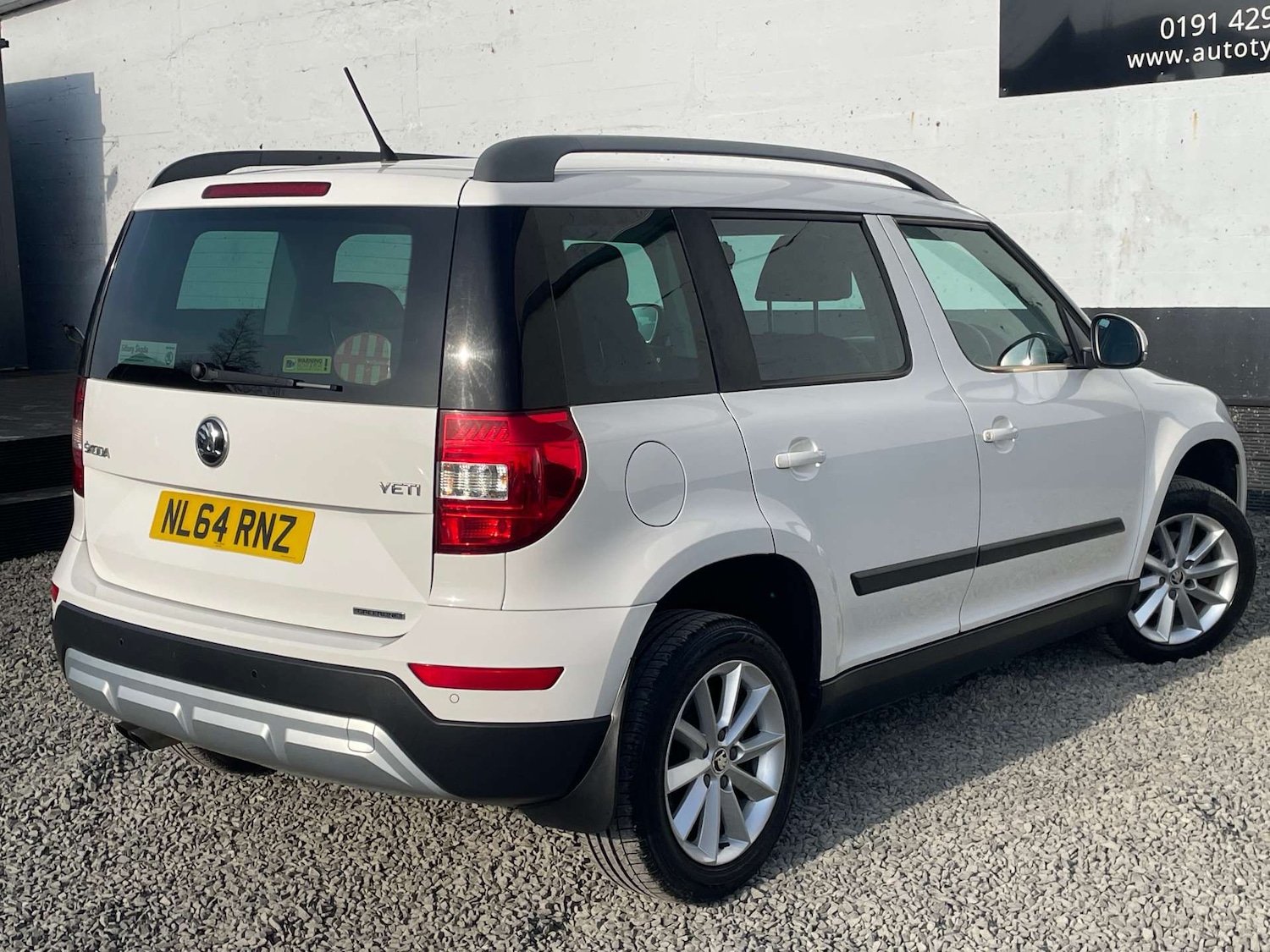 Used Skoda Yeti 2014 for sale - 77967839: Photo 6