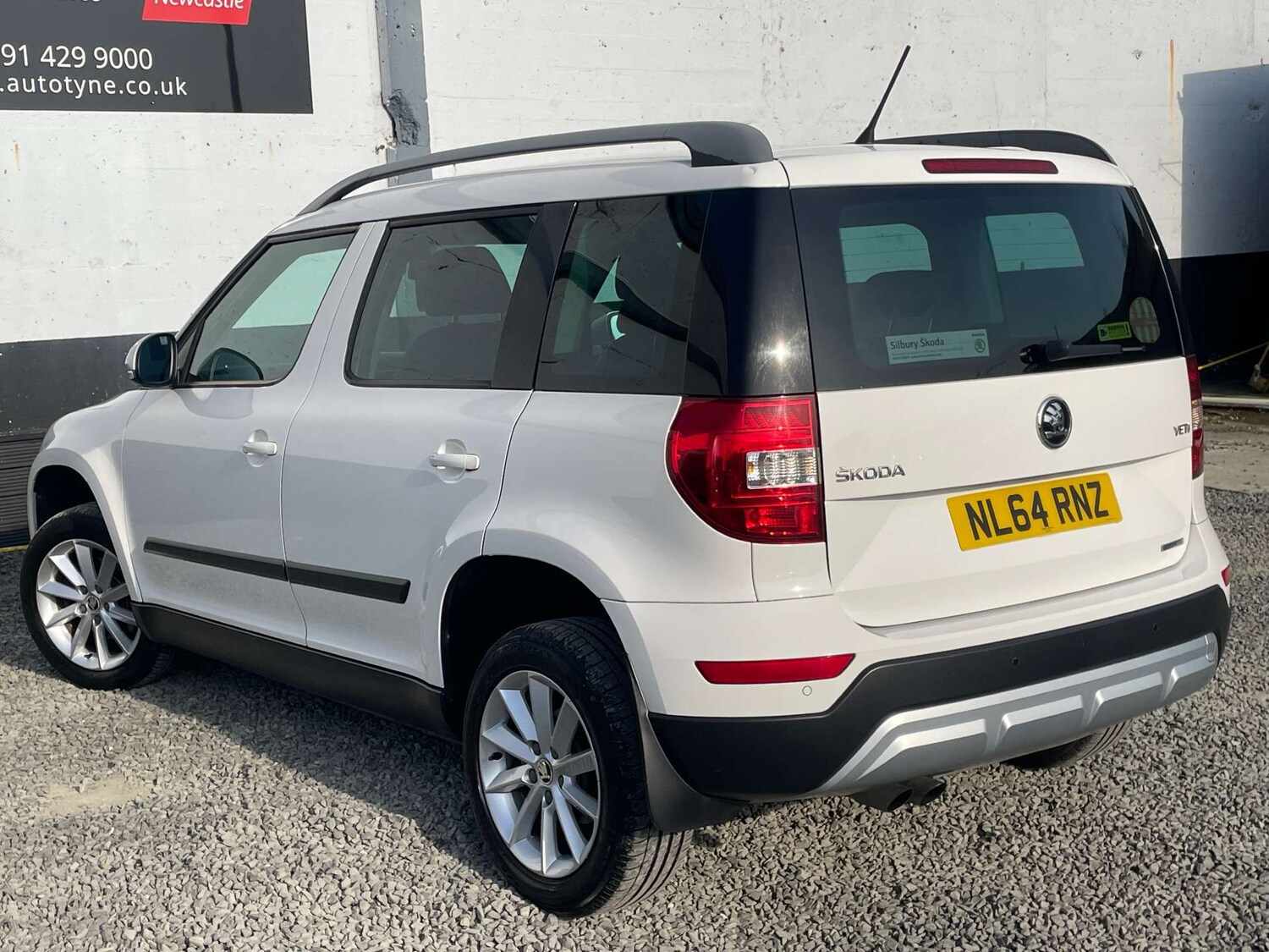 Used Skoda Yeti 2014 for sale - 77967839: Photo 8