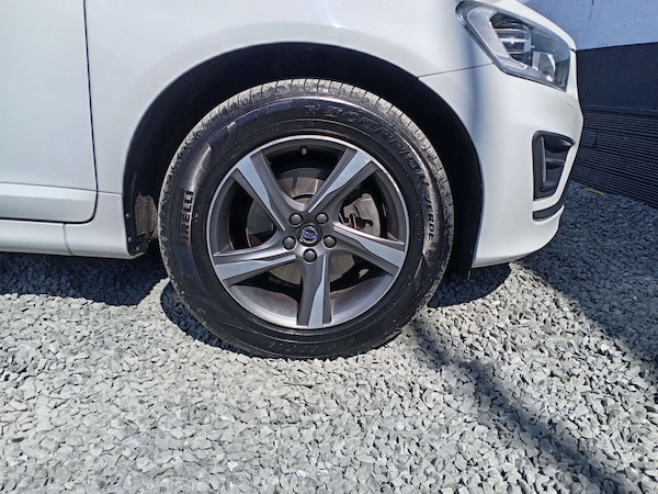 Used Volvo XC60 2015 for sale - 76278232: Photo 9