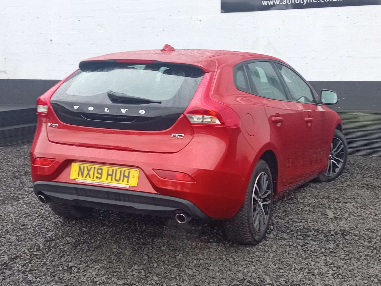 Used Volvo V40 2019 for sale - 76845387: Photo 6