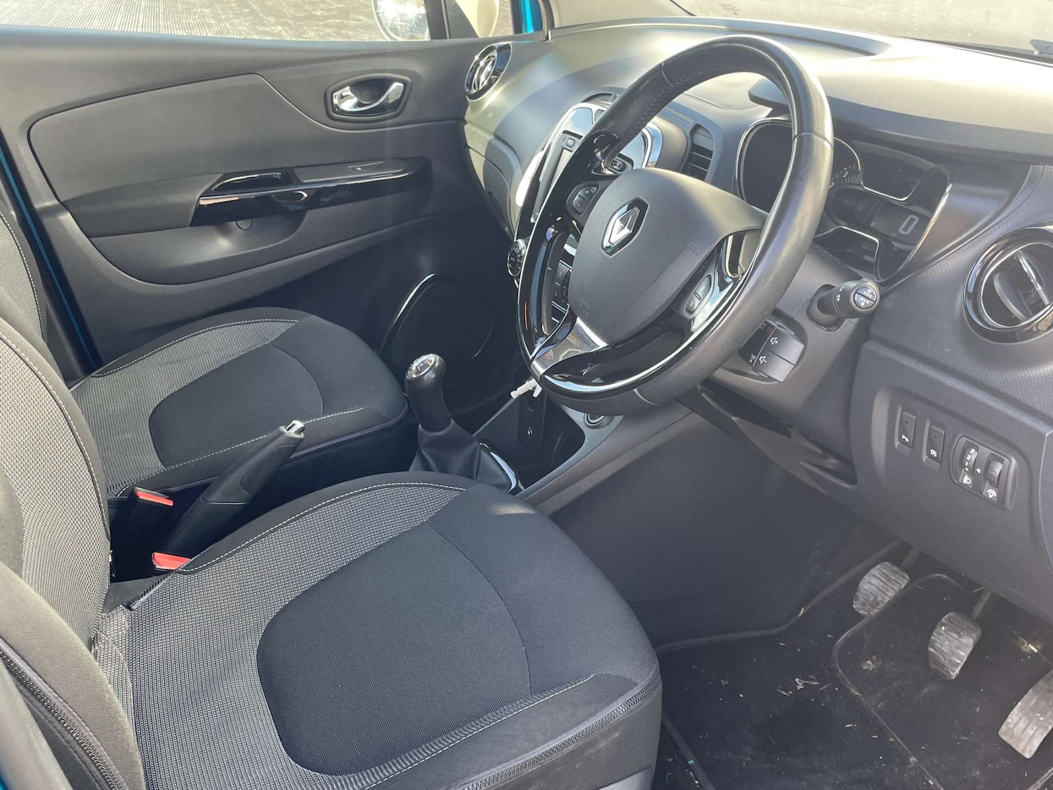 Used Renault Captur 2015 for sale - 78087724: Photo 21