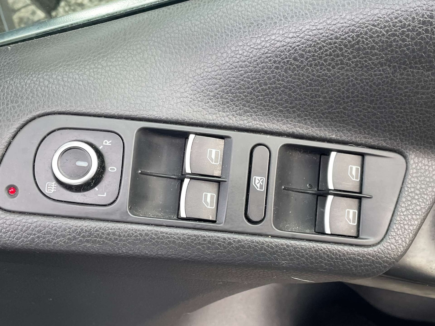 Used Volkswagen Tiguan 2012 for sale - 77662776: Photo 19