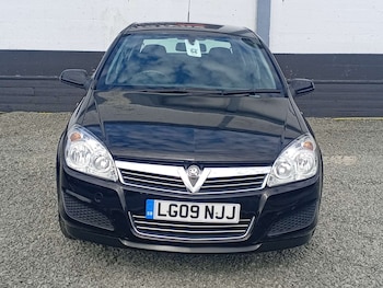Used Vauxhall Astra 2009 for sale - 75398038: Photo