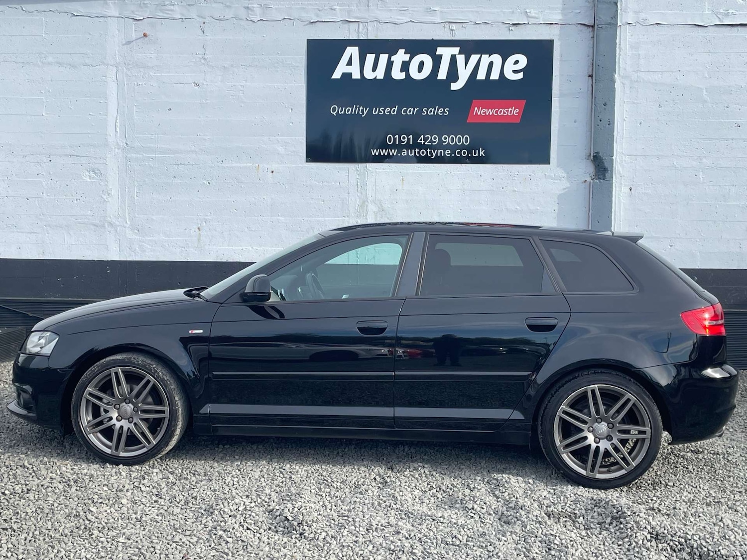 Used Audi A3 2010 for sale - 76601609: Photo 5