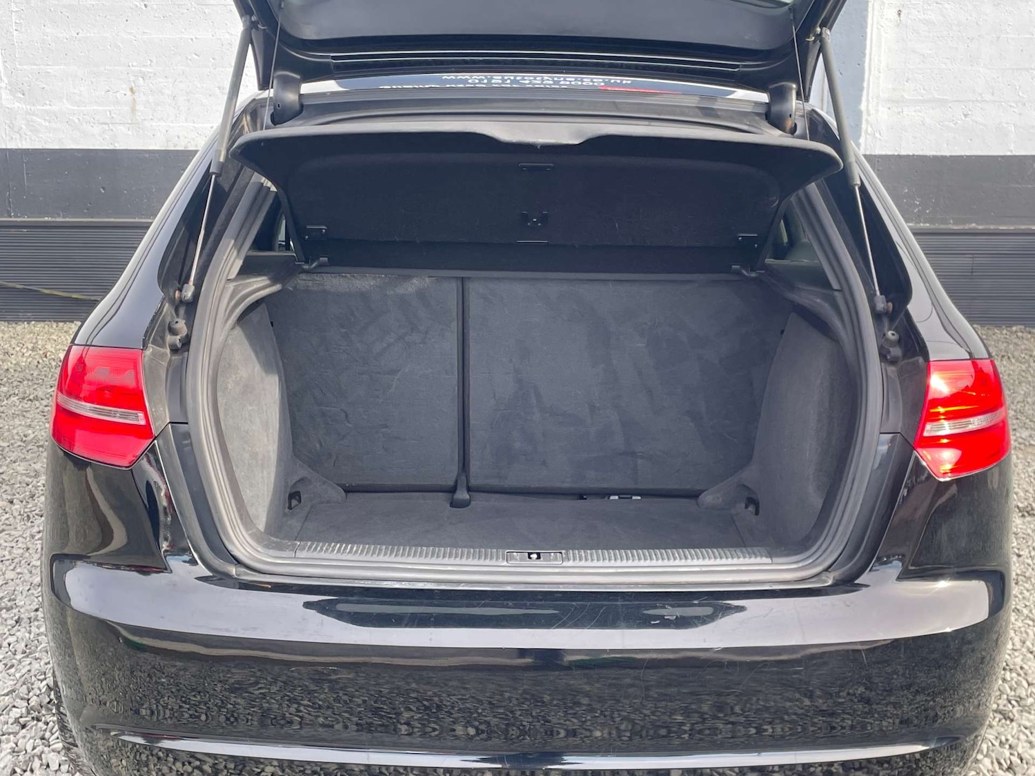 Used Audi A3 2010 for sale - 76601609: Photo 9