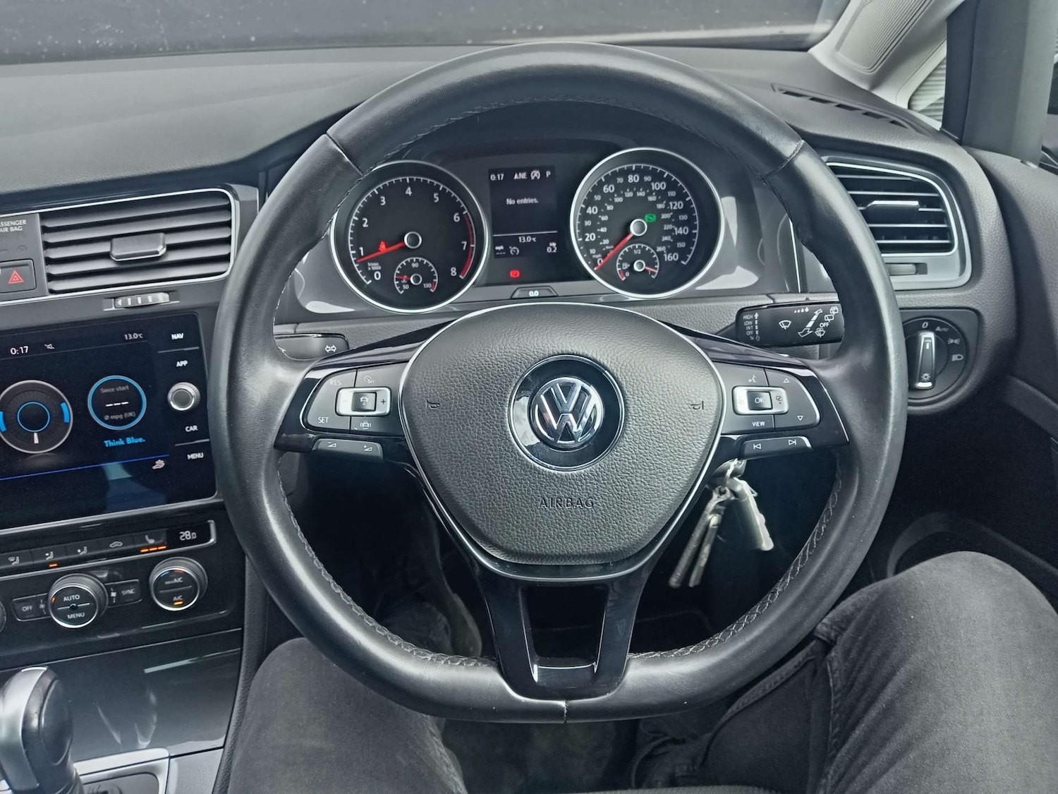 Used Volkswagen Golf 2020 for sale - 76600616: Photo 15