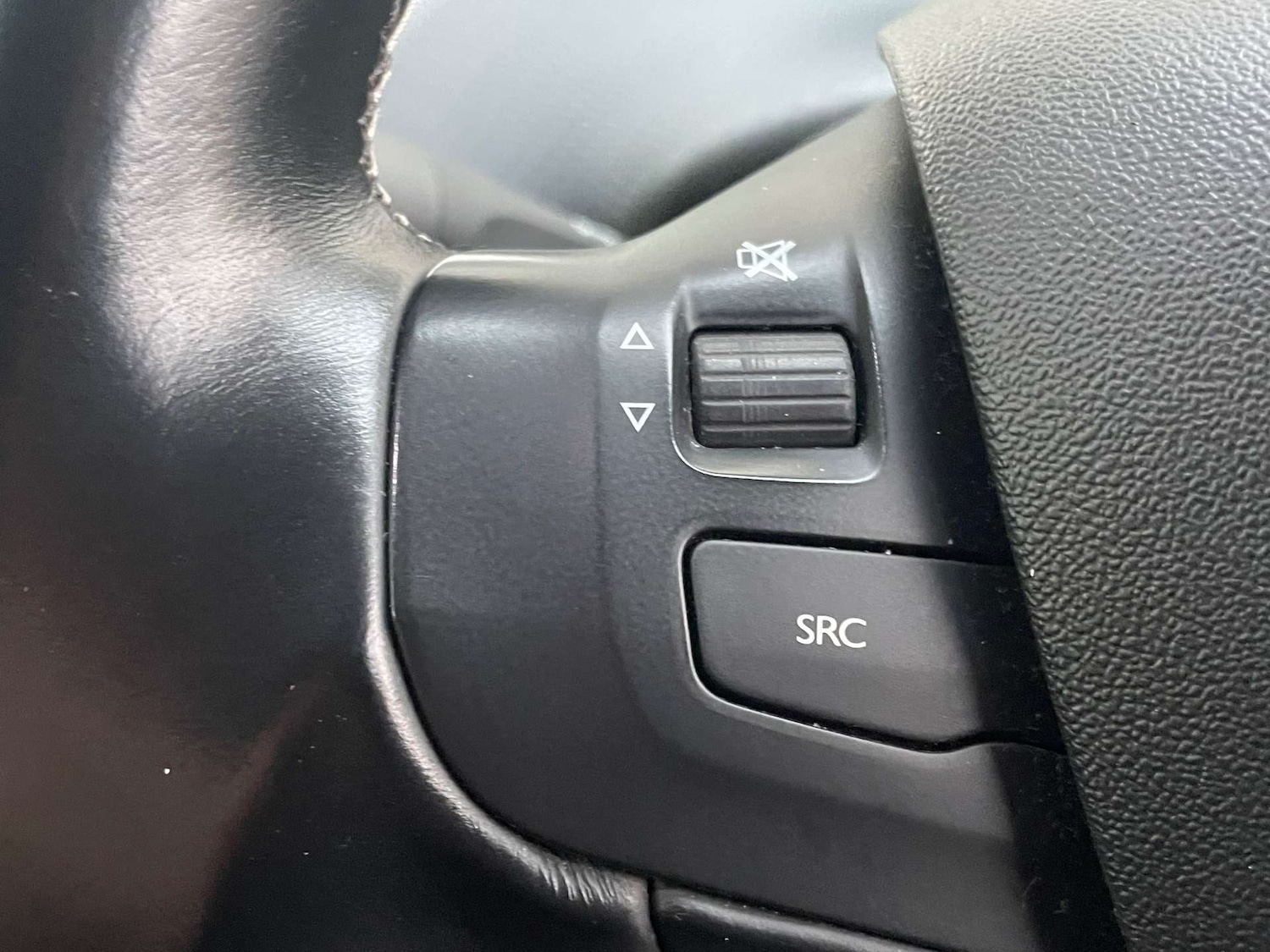 Used Peugeot 208 2018 for sale - 77990049: Photo 13