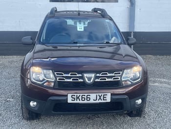 Used Dacia Duster 2016 for sale - 79672390: Photo