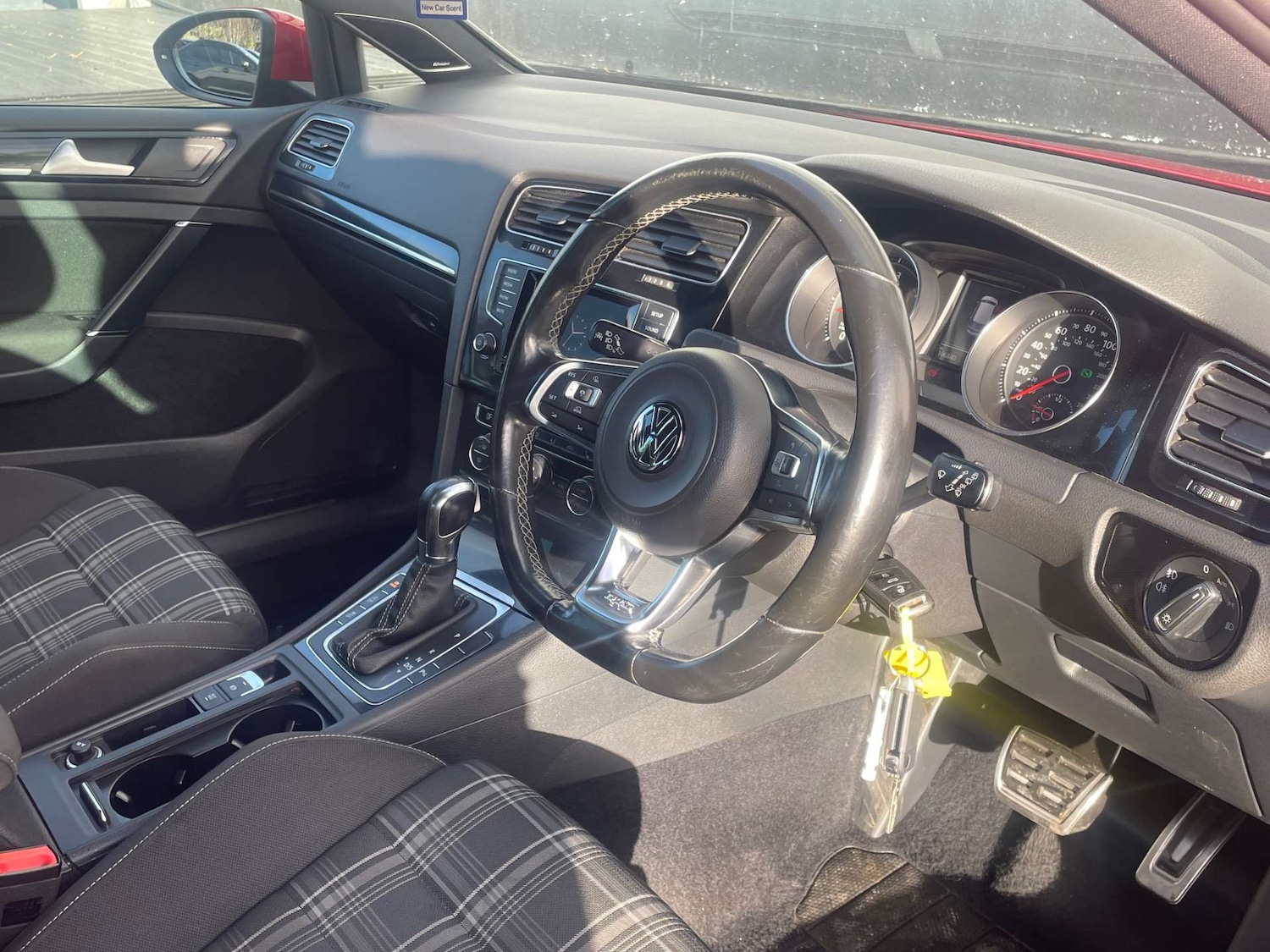 Used Volkswagen Golf 2015 for sale - 76681903: Photo 19