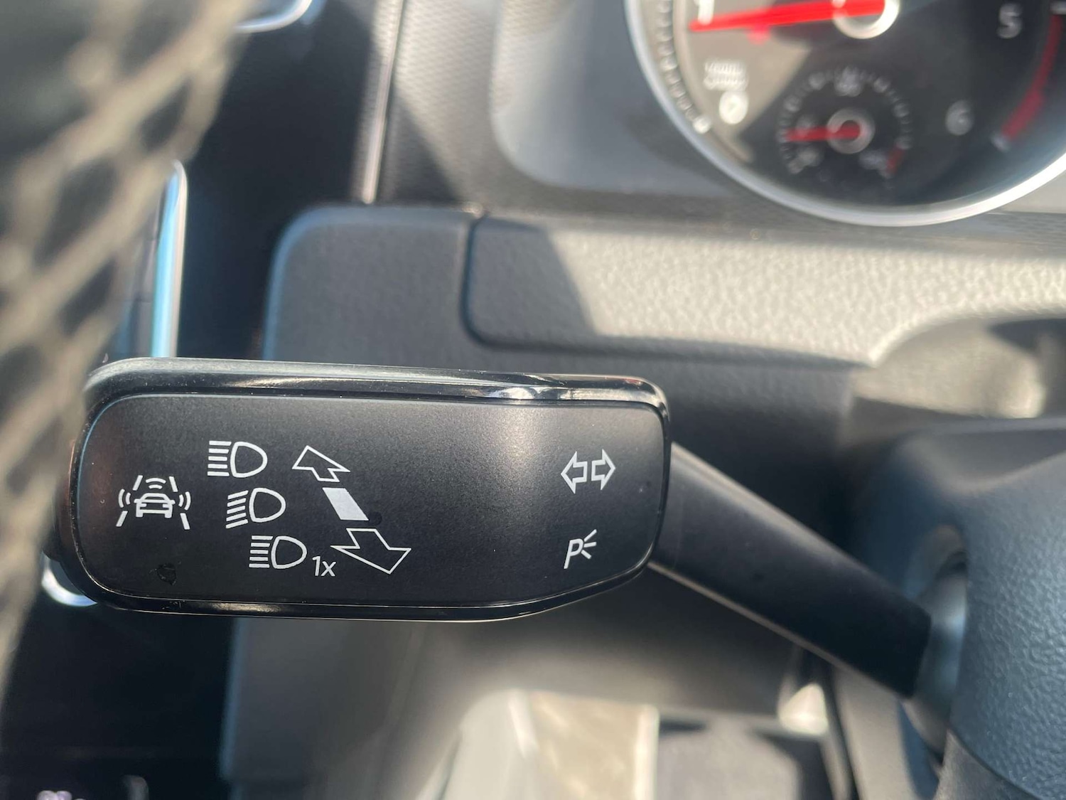 Used Volkswagen Golf 2015 for sale - 76681903: Photo 25