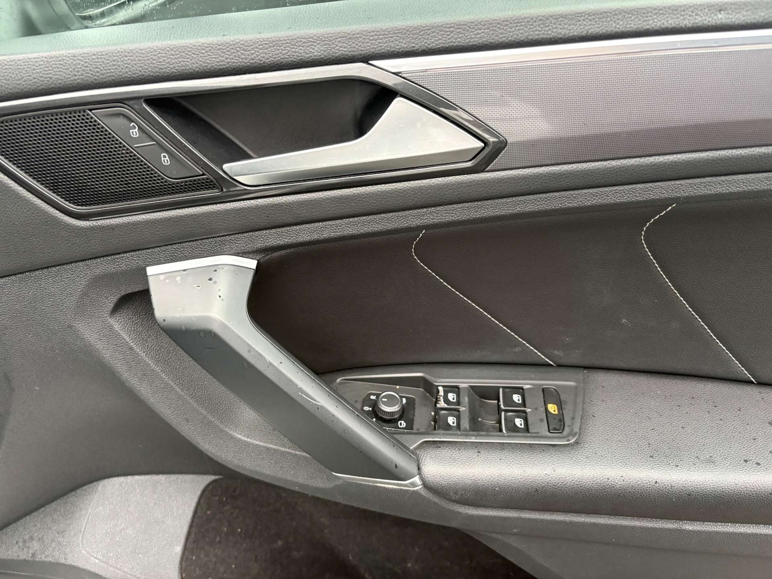 Used Volkswagen Tiguan 2017 for sale - 77310978: Photo 24