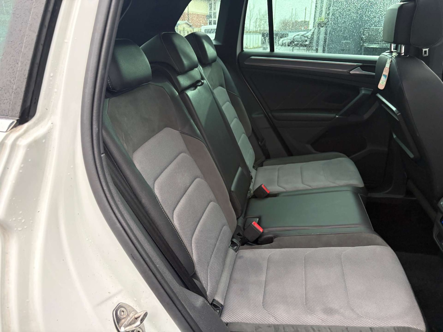 Used Volkswagen Tiguan 2017 for sale - 77310978: Photo 30