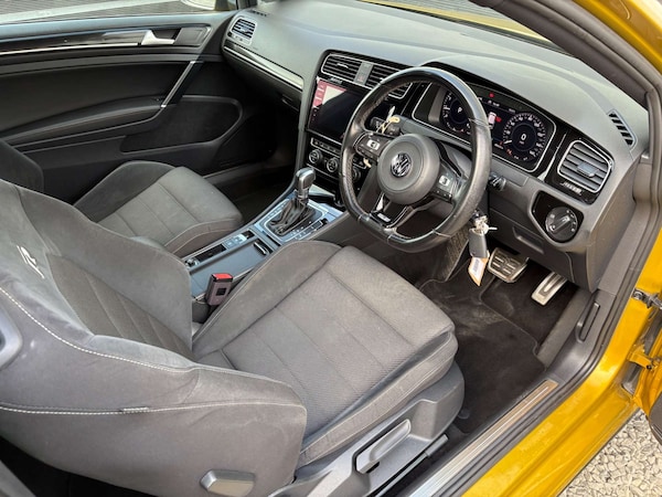Used Volkswagen Golf 2017 for sale - 76278105: Photo 16
