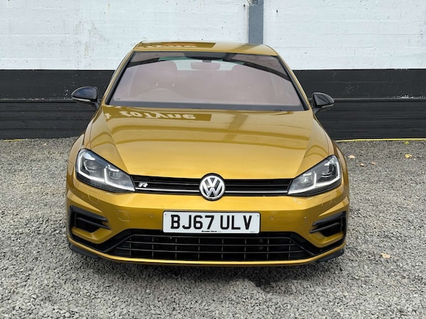 Used Volkswagen Golf 2017 for sale - 76278105: Photo 2