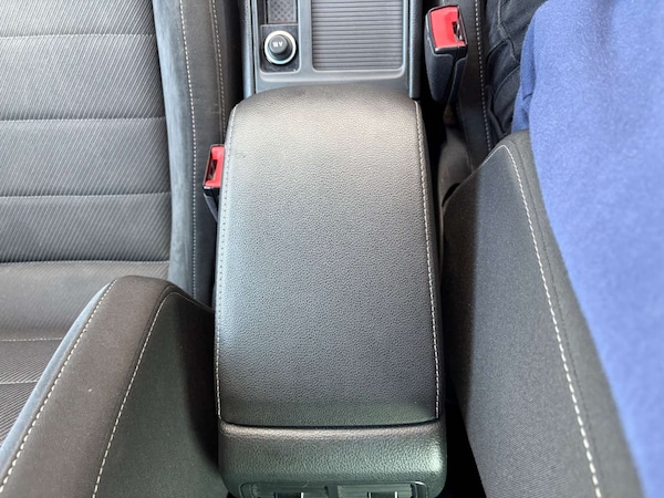 Used Volkswagen Golf 2017 for sale - 76278105: Photo 31