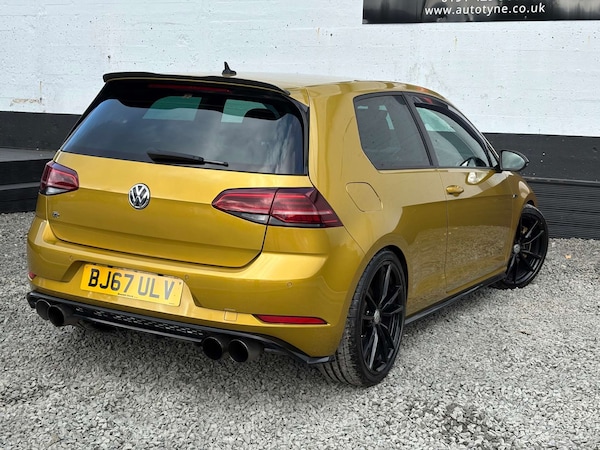 Used Volkswagen Golf 2017 for sale - 76278105: Photo 5