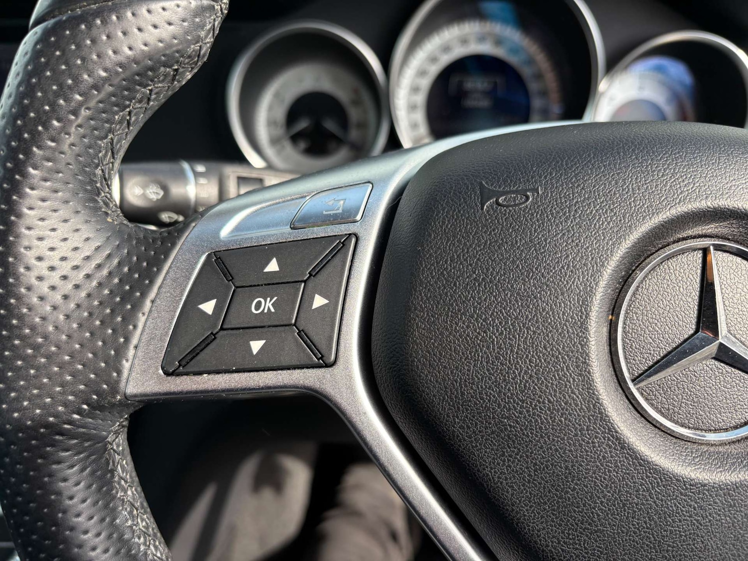 Used Mercedes-Benz C Class 2013 for sale - 76220620: Photo 18