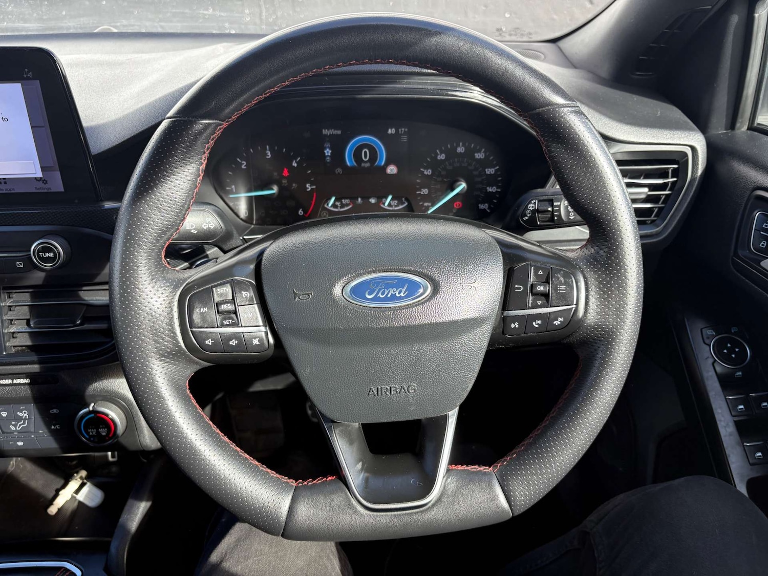 Used Ford Focus 2019 for sale - 76601537: Photo 17