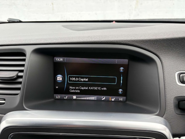 Used Volvo V60 2013 for sale - 76320853: Photo 19