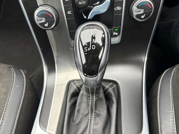Used Volvo V60 2013 for sale - 76320853: Photo 23