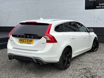 Used Volvo V60 2013 for sale - 76320853: Photo