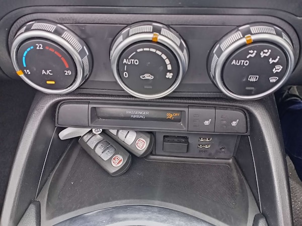 Used Fiat 124 Spider 2016 for sale - 76278252: Photo 20