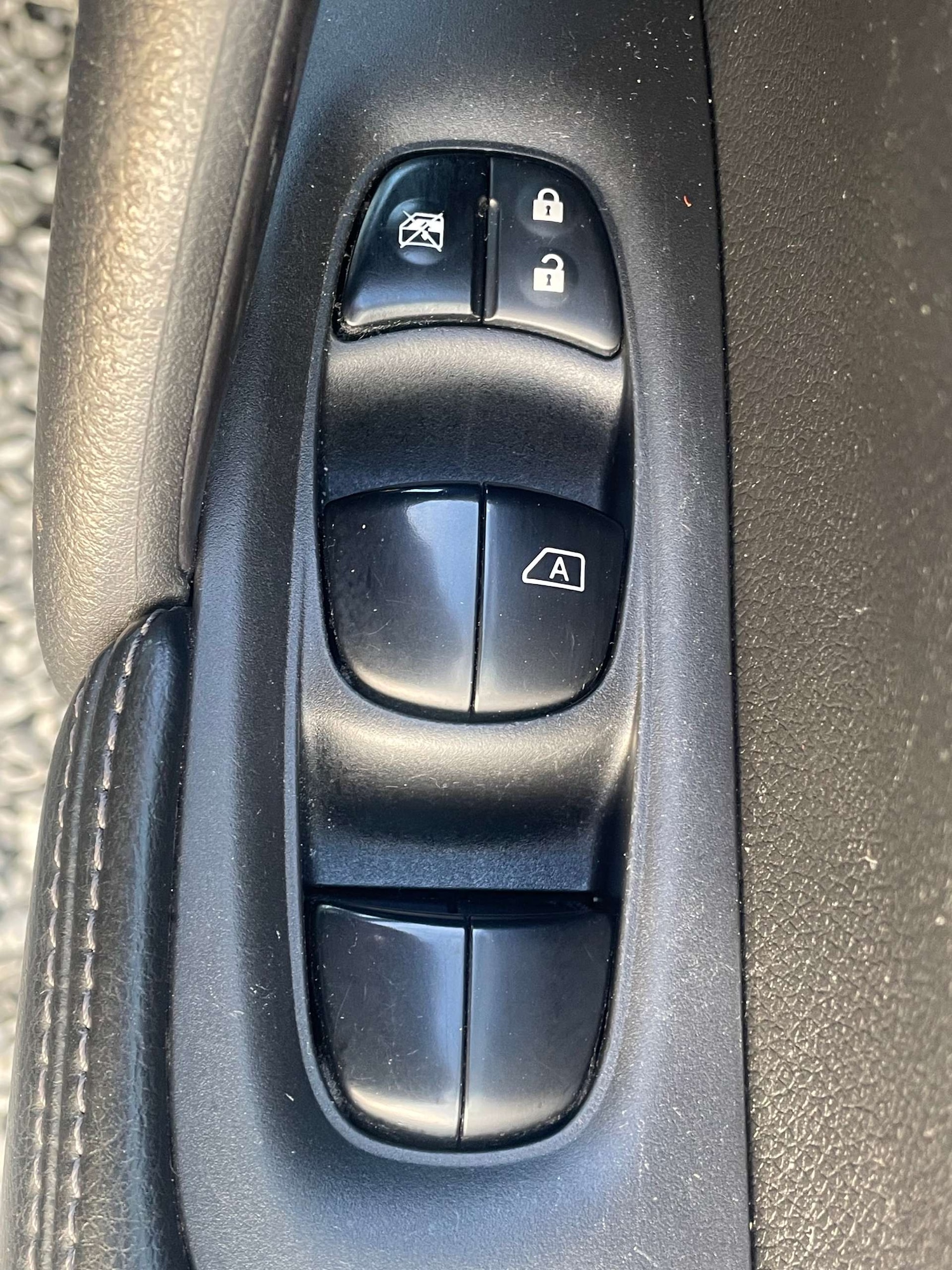 Used Nissan X-Trail 2014 for sale - 76694809: Photo 14