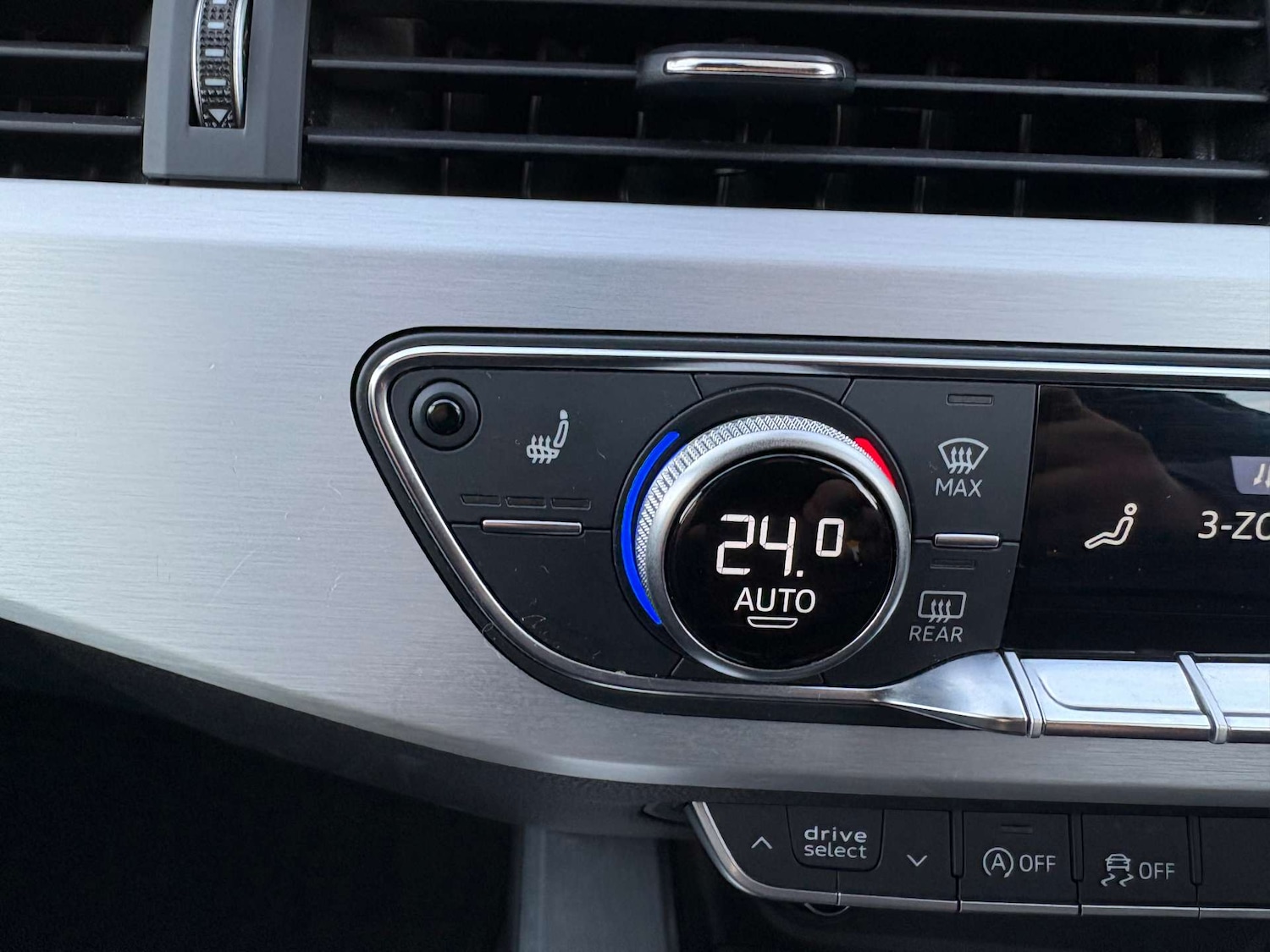 Used Audi A4 2018 for sale - 76601564: Photo 21