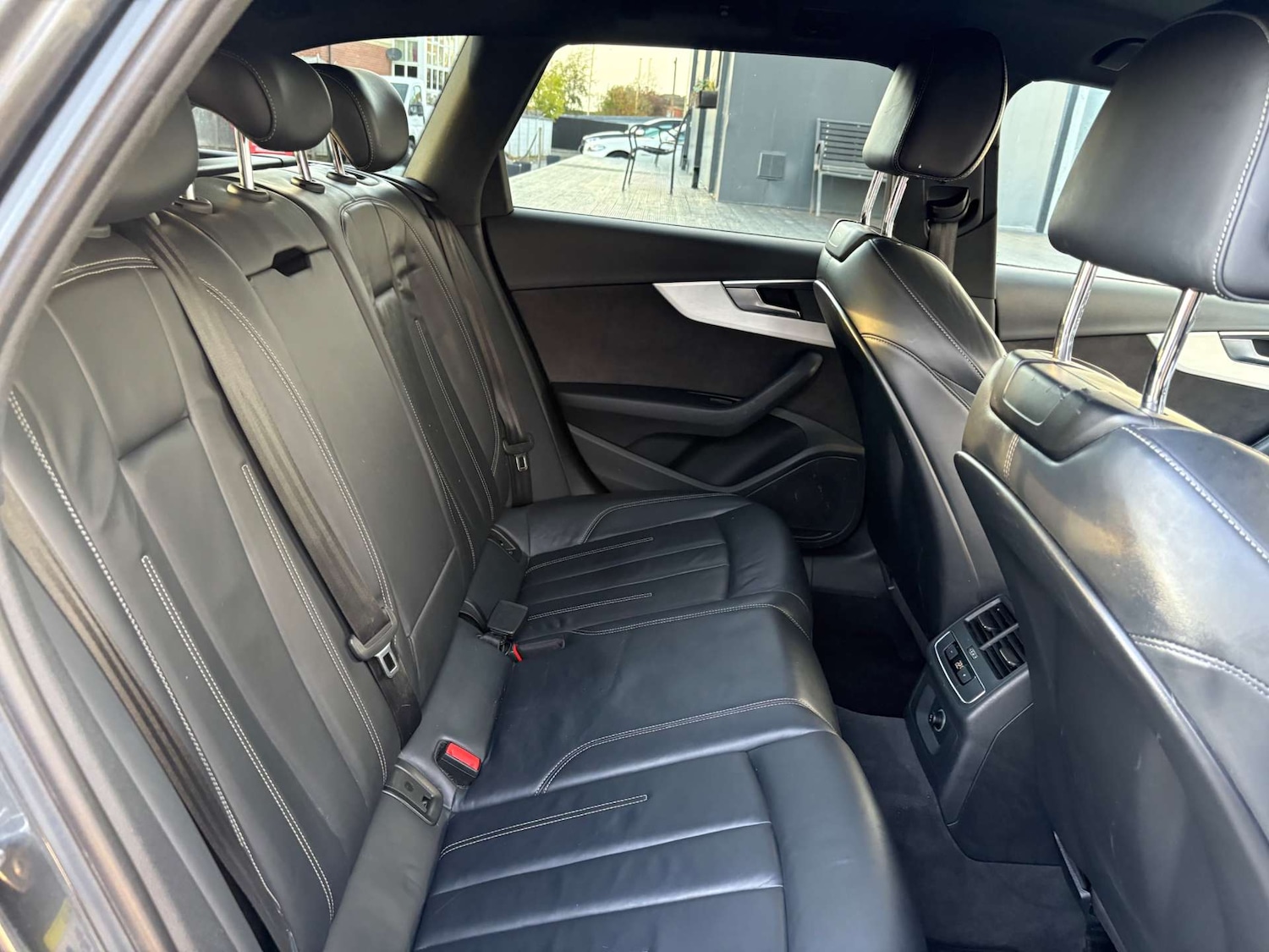 Used Audi A4 2018 for sale - 76601564: Photo 28